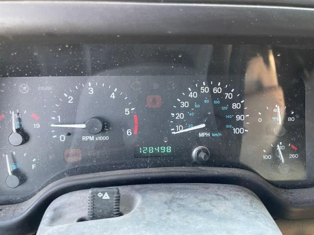 1999 Jeep Wrangler / TJ Sahara