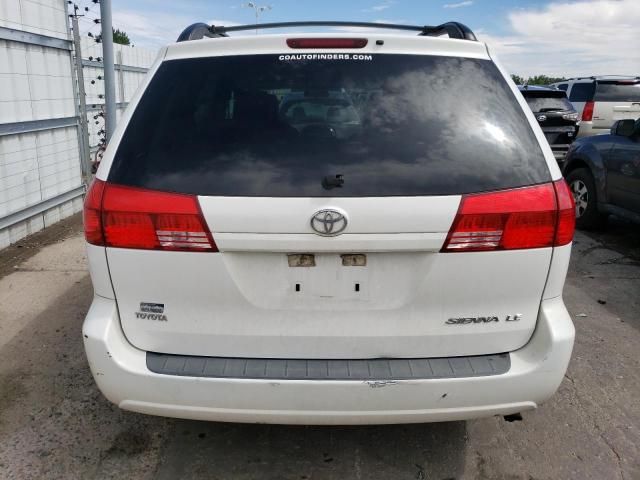 2004 Toyota Sienna CE