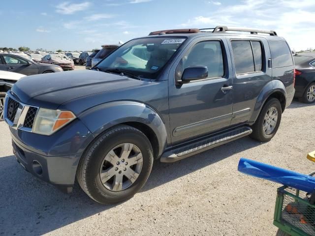 2007 Nissan Pathfinder LE