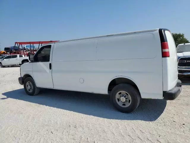 2014 Chevrolet Express G2500