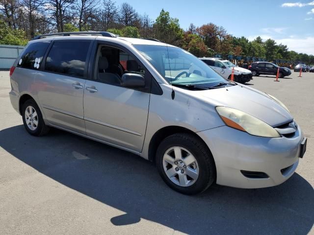 2006 Toyota Sienna CE