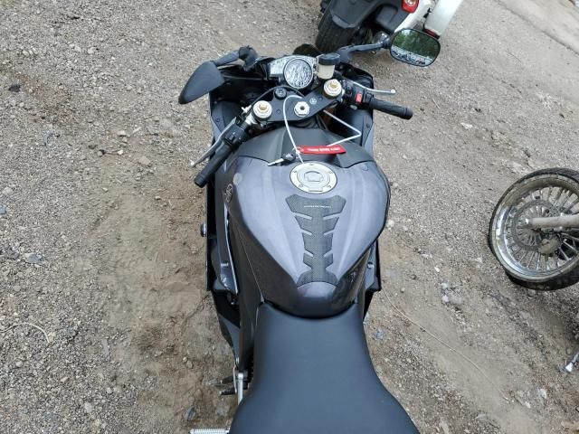 2007 Yamaha YZFR6 L