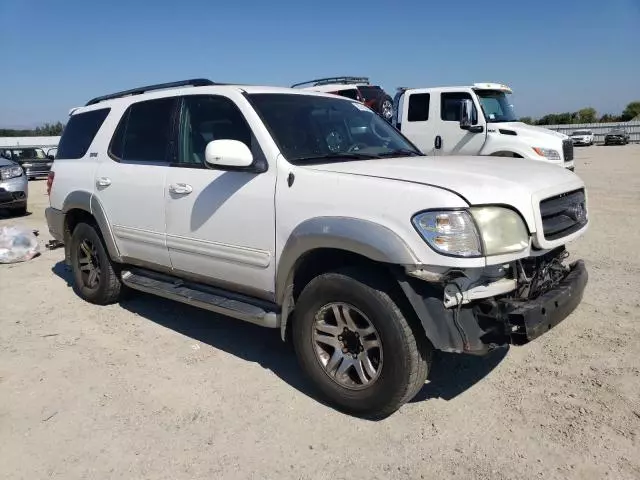 2004 Toyota Sequoia SR5