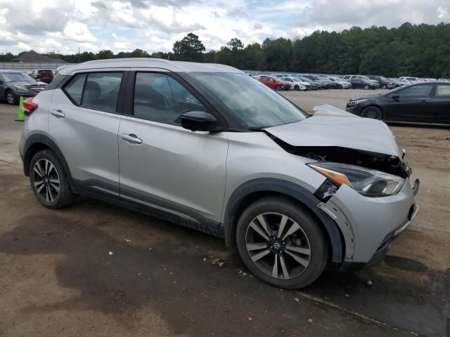 2019 Nissan Kicks S