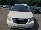 2005 Chrysler Town & Country