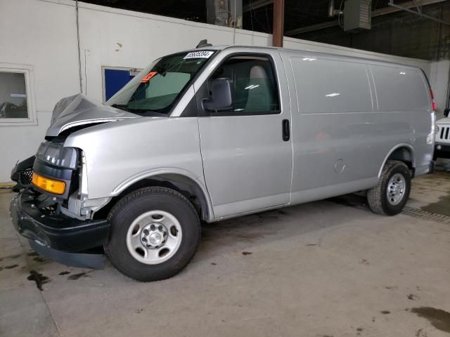 2020 Chevrolet Express G2500