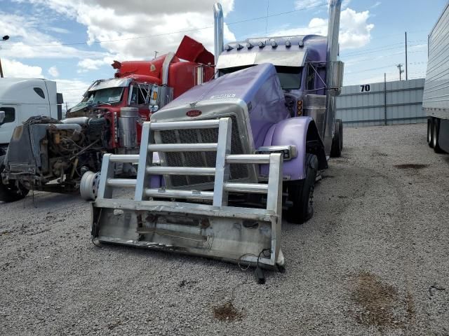 2000 Peterbilt 379