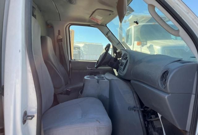 2005 Ford Econoline E250 Van