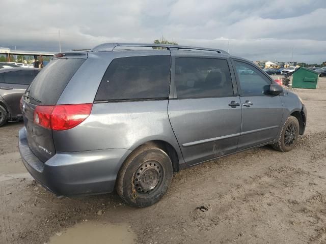 2007 Toyota Sienna CE