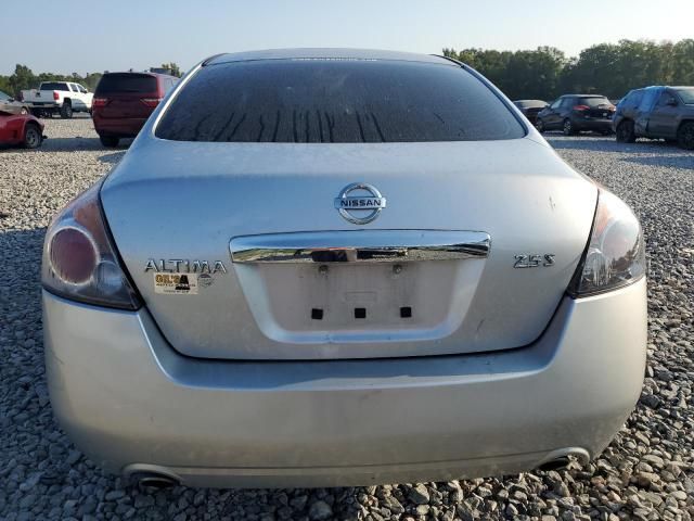 2010 Nissan Altima Base