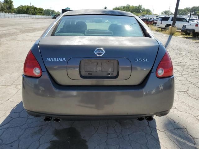 2005 Nissan Maxima SE