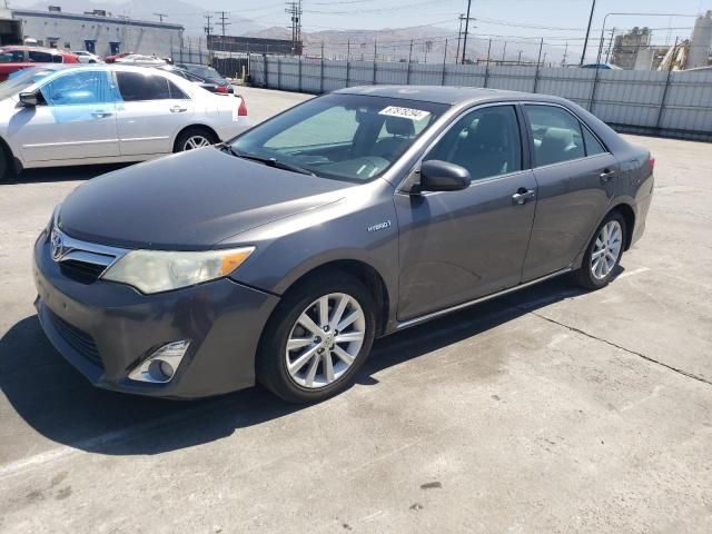 2013 Toyota Camry Hybrid