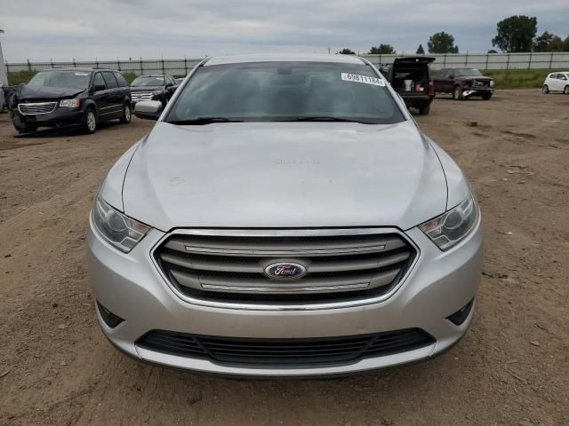 2016 Ford Taurus SEL