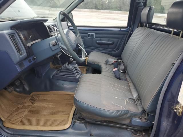 1989 Nissan D21 Short BED