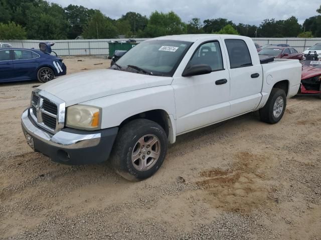 2005 Dodge Dakota Quad SLT