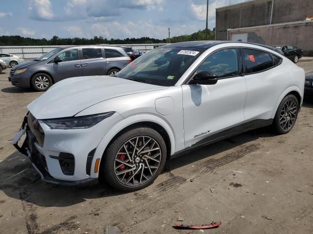 2022 Ford Mustang MACH-E GT