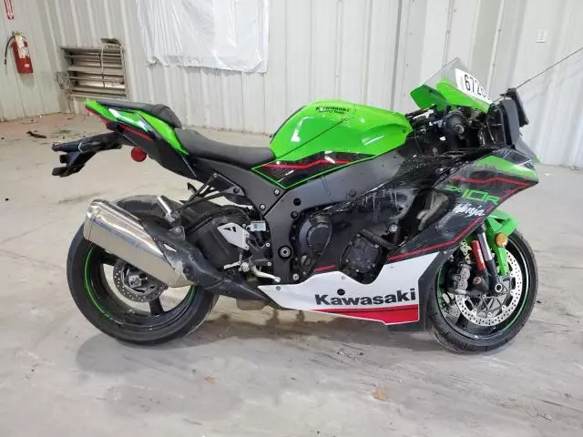 2022 Kawasaki ZX1002 L