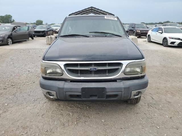 2000 Ford Explorer XLT