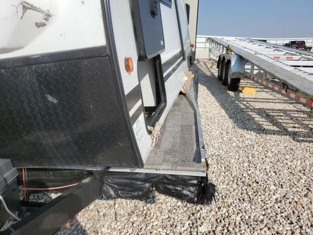 2020 Winnebago Trailer