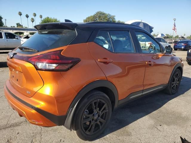 2022 Nissan Kicks SR