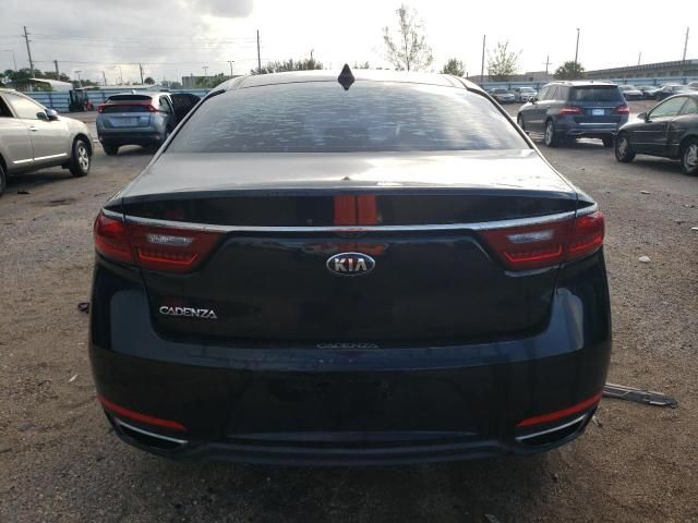 2017 KIA Cadenza Premium