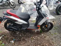 Aprilia Vehiculos salvage en venta: 2014 Aprilia SR Motard 50