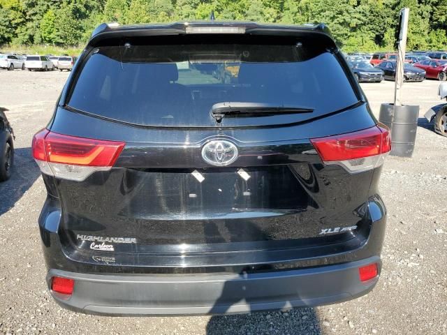 2019 Toyota Highlander SE