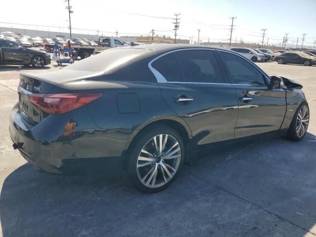 2018 Infiniti Q50 Hybrid Luxe