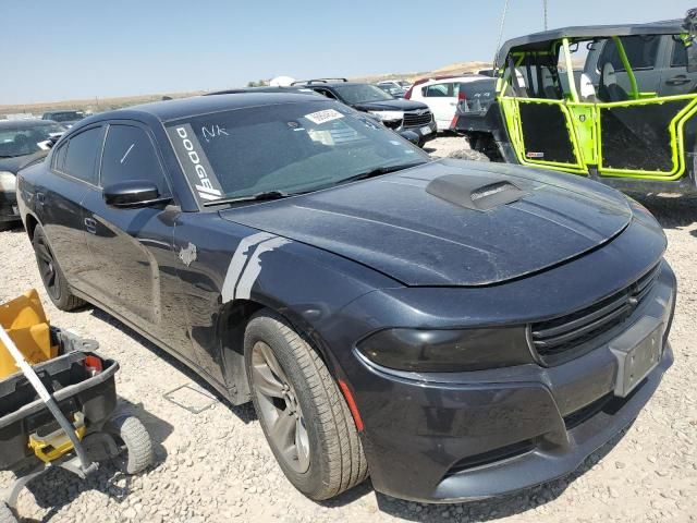 2016 Dodge Charger SXT