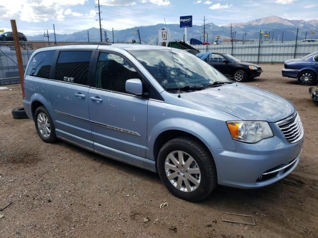 2013 Chrysler Town & Country Touring