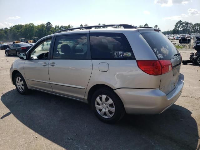 2009 Toyota Sienna CE