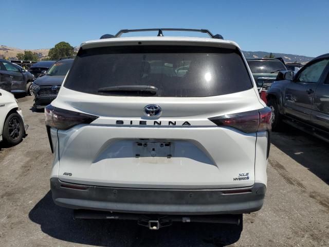 2023 Toyota Sienna XLE