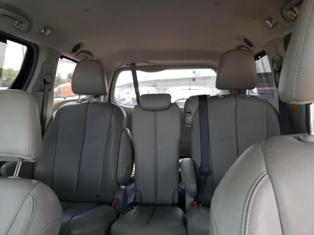 2013 Toyota Sienna XLE