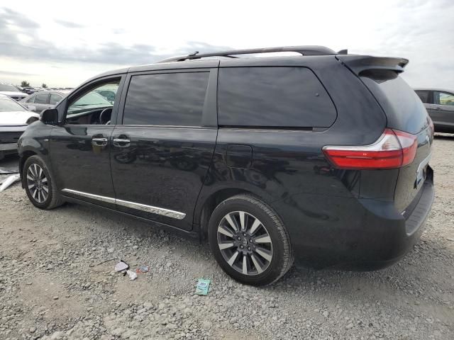 2019 Toyota Sienna XLE