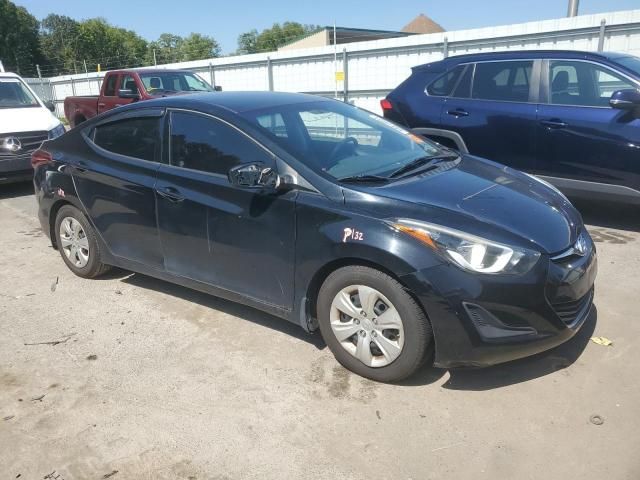 2016 Hyundai Elantra SE