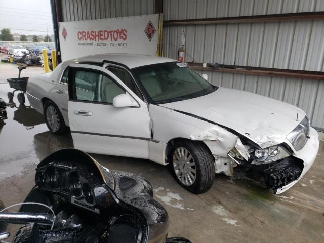 2003 Lincoln Town Car Executive