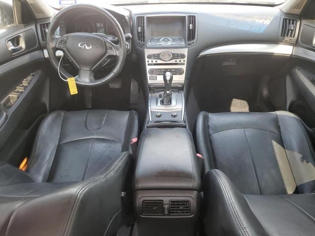 2015 Infiniti Q40