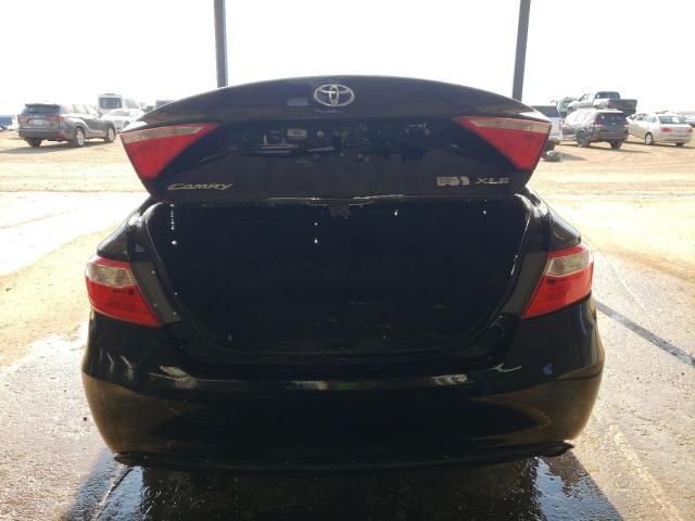 2016 Toyota Camry Hybrid