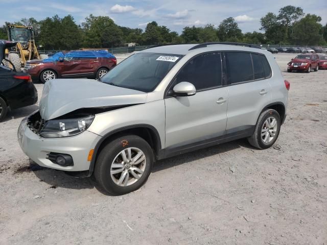 2015 Volkswagen Tiguan S