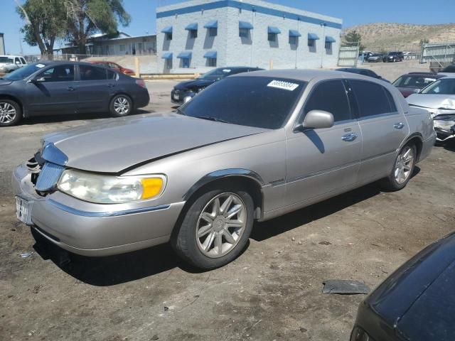 1999 Lincoln Town Car Executive