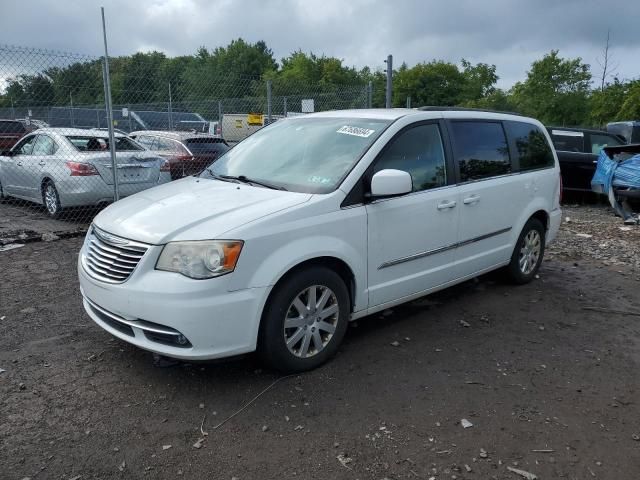 2014 Chrysler Town & Country Touring