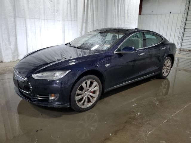 2014 Tesla Model S