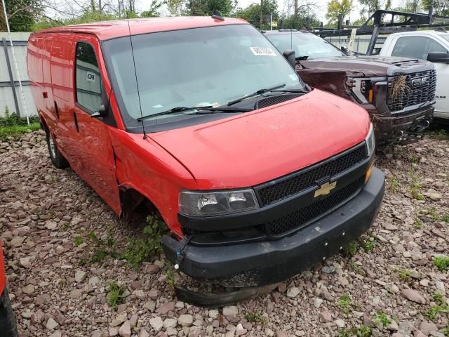 2018 Chevrolet Express G2500