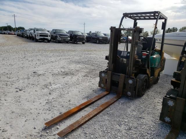 2004 Komatsu Forklift