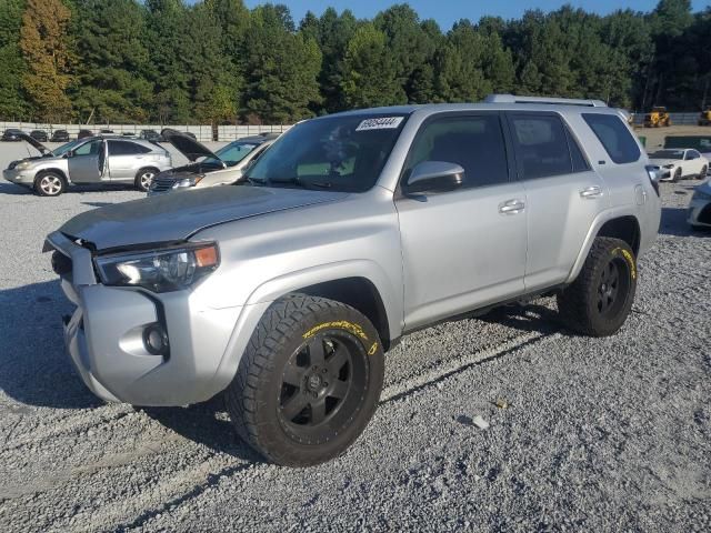 2017 Toyota 4runner SR5/SR5 Premium