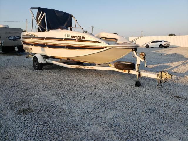 2004 Princecraft Boat