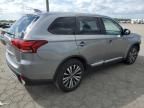 2020 Mitsubishi Outlander ES