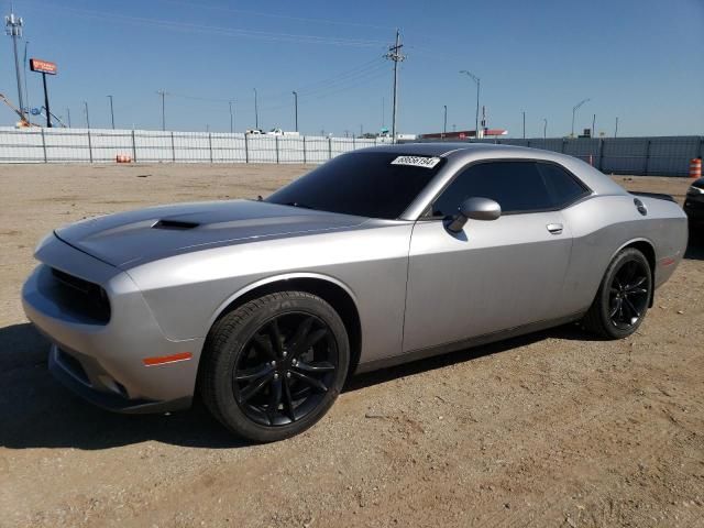 2016 Dodge Challenger SXT