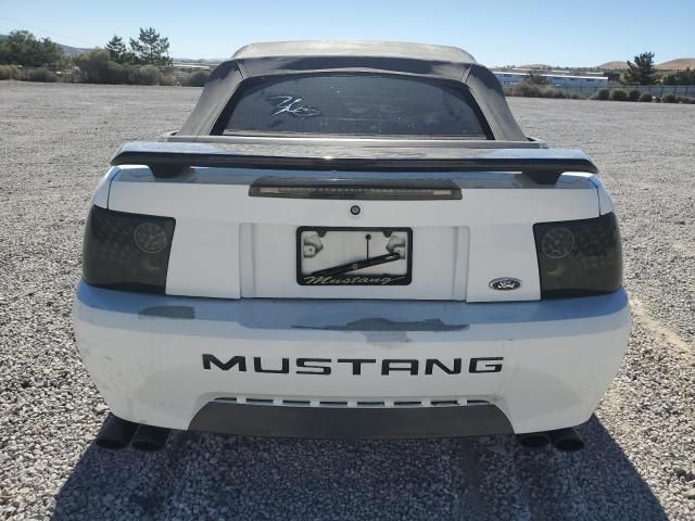 2001 Ford Mustang