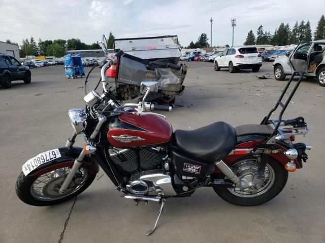 1999 Honda VT1100 D2